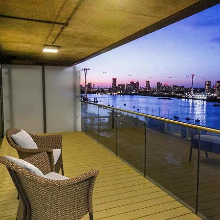 Waterfront- London Greenwich O2 Arena 2 Bed Flat